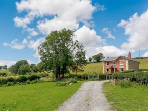 4 Bed in Welshpool 89012